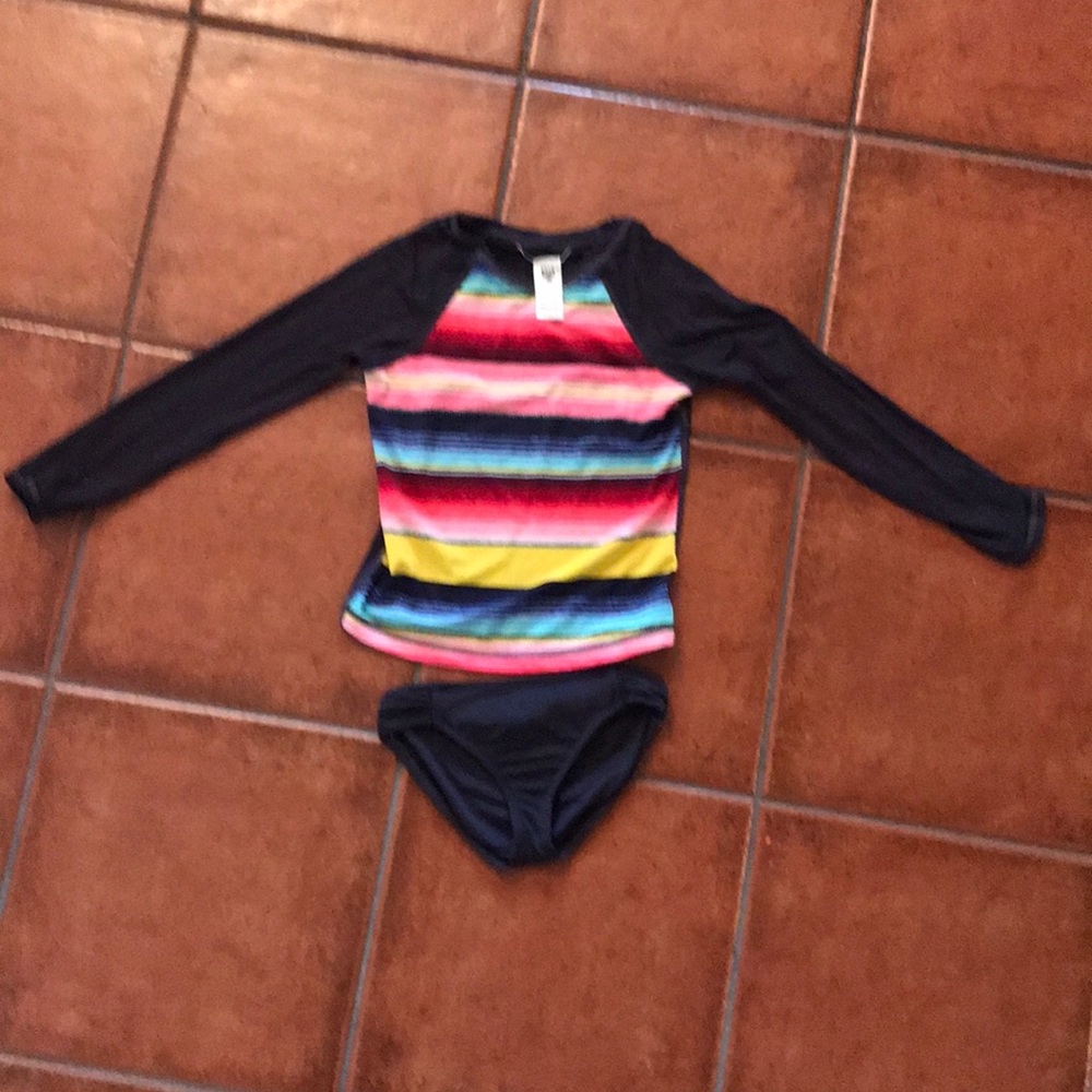 Billabong swimsuit/ sun protection